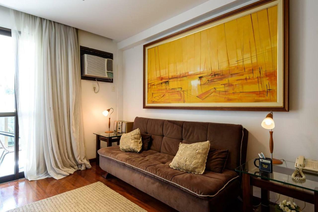 Flat Ipanema Ville Service 2*